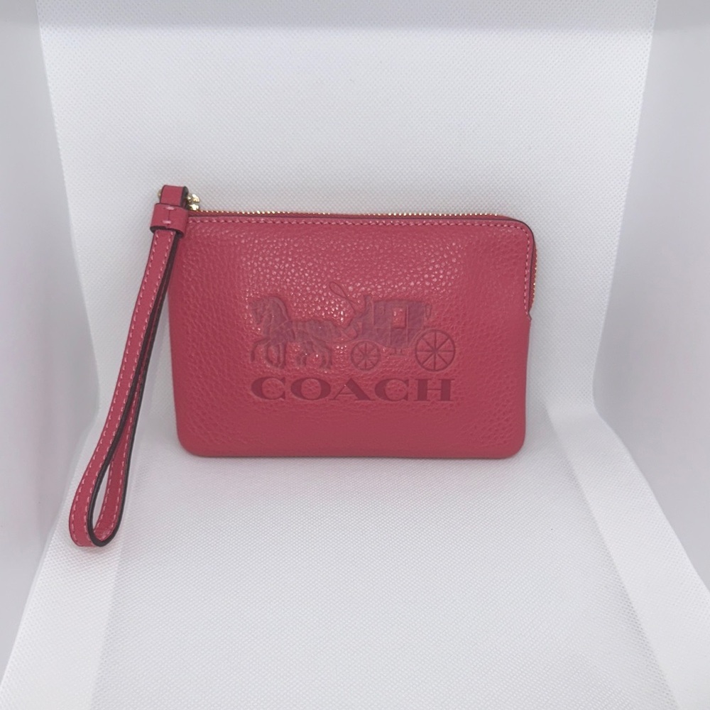 COACH PEBBLE-LEATHER SIGNATURE HORSE
& CARRIAGE EMBOSSED WRISTLET BELLA~ROSAE